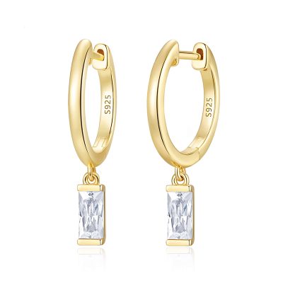 Gold plated oorbellen met Swarovski hangertje